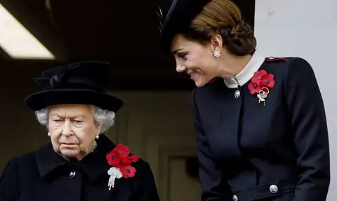 The Queen Wasn’t Sure About Kate Before Her Marriage to William, But Here’s How She Won Her Over