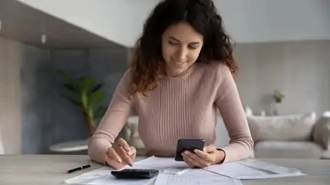 Track Your Finances Before Entering 2023