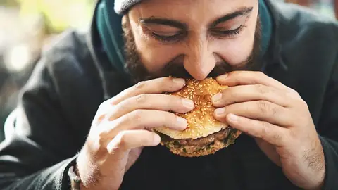 A Man Broke into a Closed Restaurant to Feast Like a King… But Not for Long